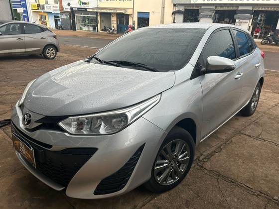 TOYOTA YARIS 1.5 16V FLEX SEDAN XS CONNECT MULTIDRIVE